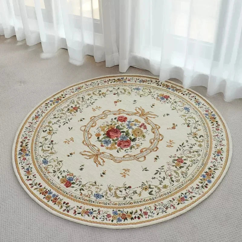 Area Rug: Round Vintage Floral Area Rug - Elegant European Style
