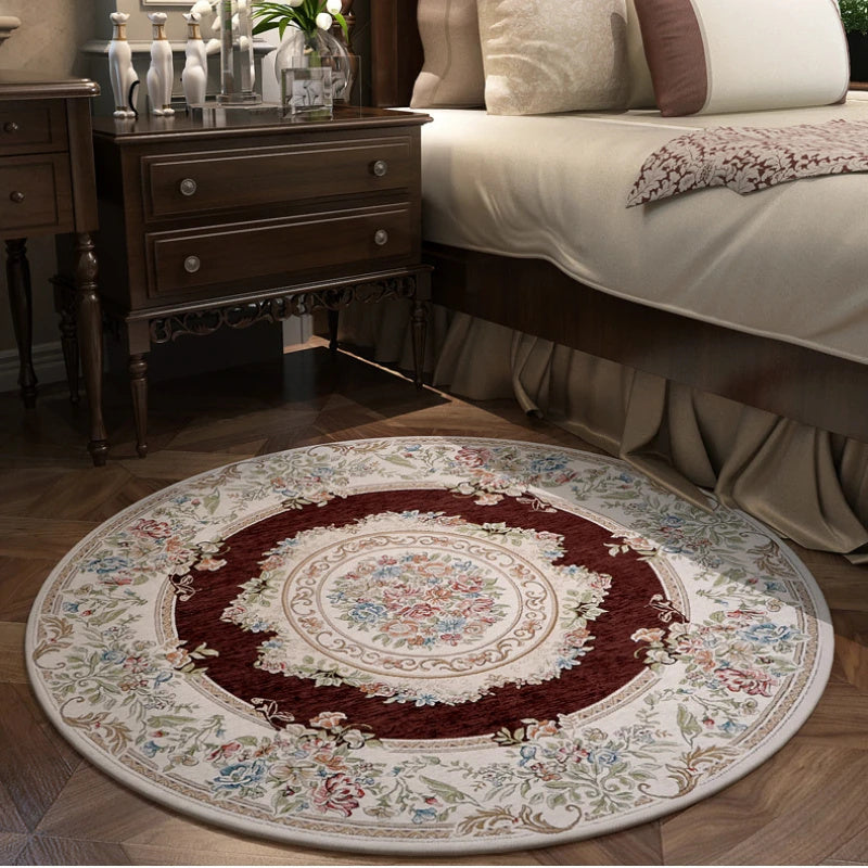 Area Rug: Round Vintage Floral Area Rug - Elegant European Style