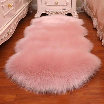 Wool Rug: Washable Fluffy Shaggy Rug - Non Slip Faux Fur Carpet