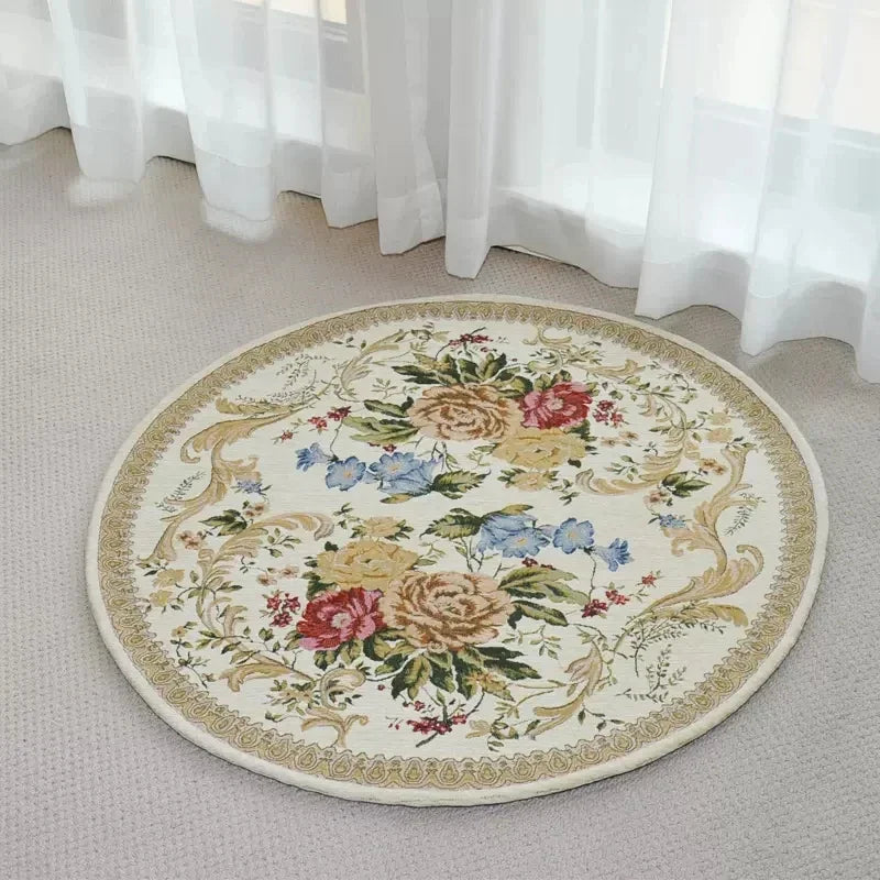 Area Rug: Round Vintage Floral Area Rug - Elegant European Style