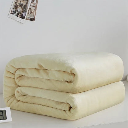 Blanket: 230GSM Coral Fleece Blanket - Soft Warm Bedspread Cover